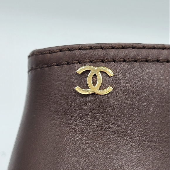 SOLD! CHANEL Lace-up Lug Sole Leather Ankle Boots Brown Booties 39.5 - Picture 11 of 16